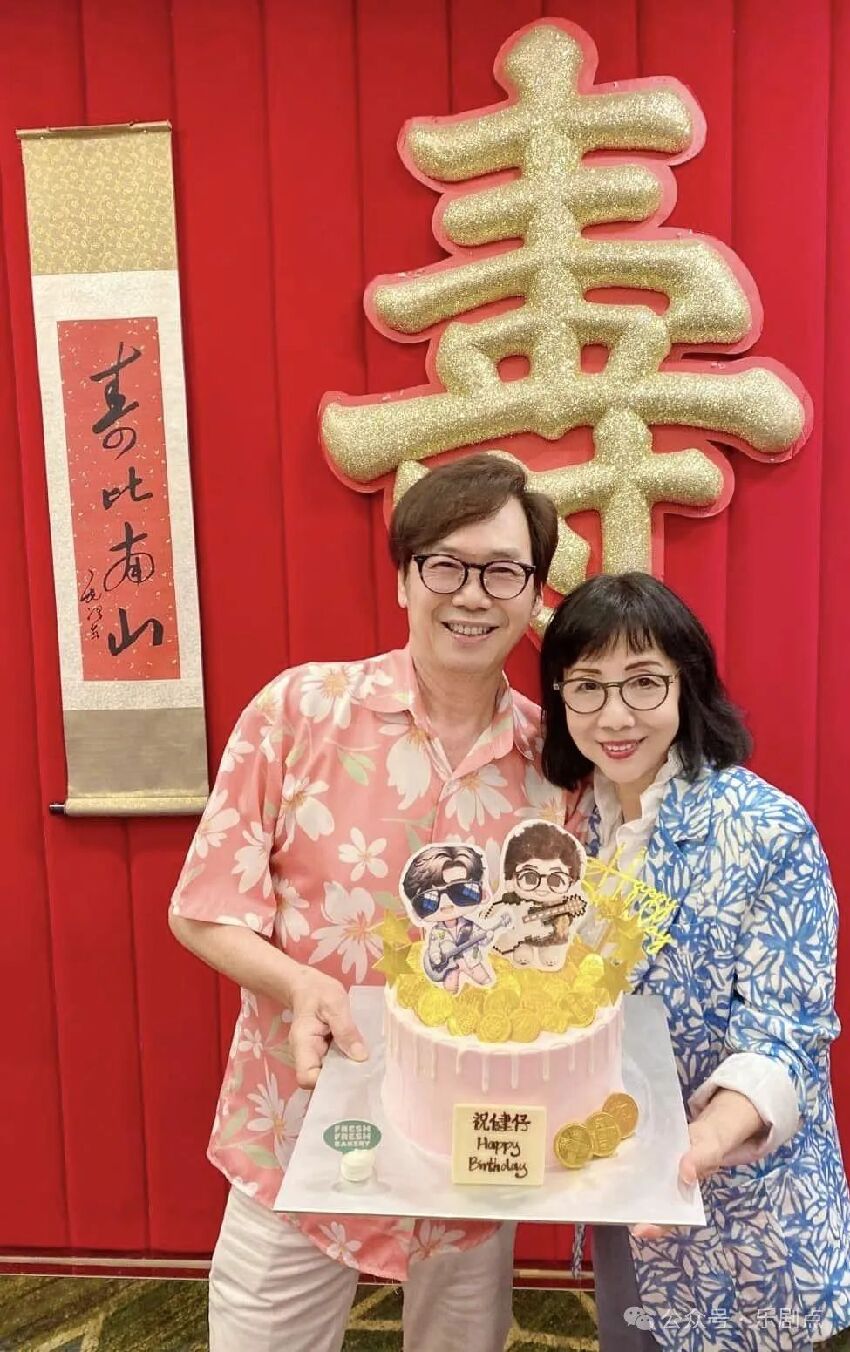 75歲溫拿成員大壽！譚詠麟鍾鎮濤一連兩天拉人頭慶祝，苗僑偉到賀