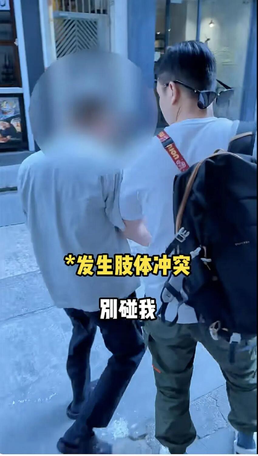 TVB男演員拍飲食視頻遭店家阻撓,雙方發生肢體衝突,網友反應不一