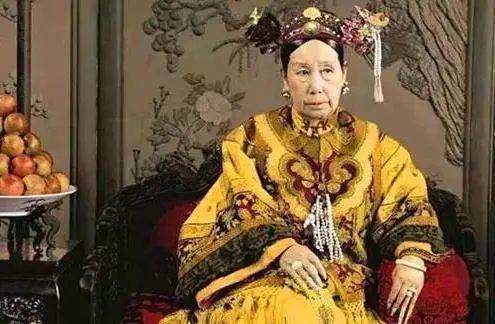 「十羊九不全，一人坐殿前」，屬鼠，屬豬，屬牛，屬狗的千萬小心了！