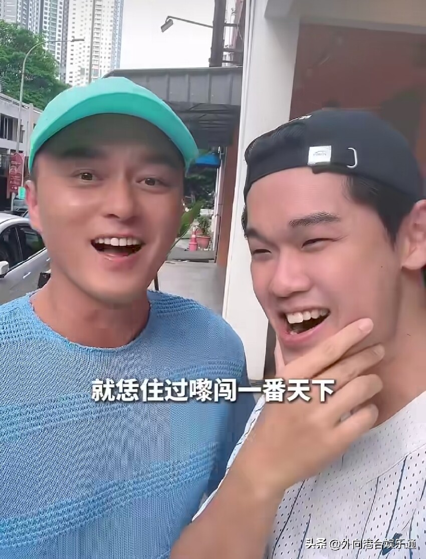 TVB男星赴大馬開燒臘店,遇網紅貼臉開大,自嘲在香港混不下去了