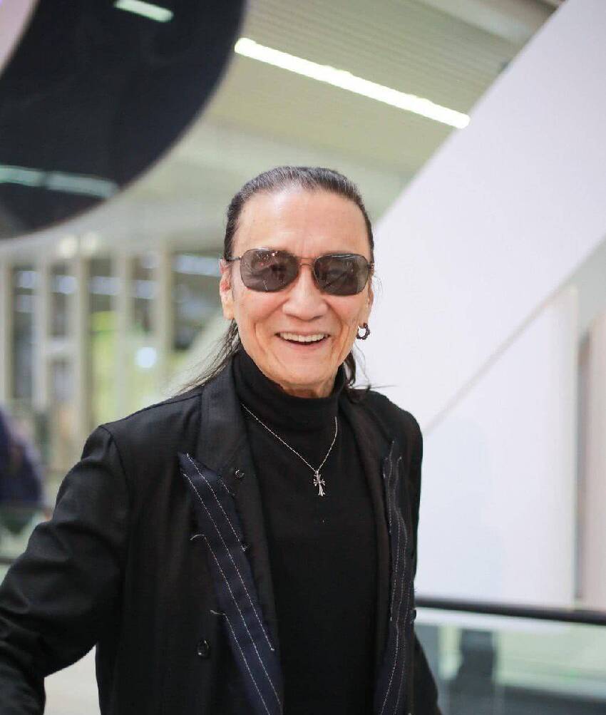 難怪被懷疑是張柏芝三胎生父，謝賢遺囑曝光，這次王菲輸的不冤