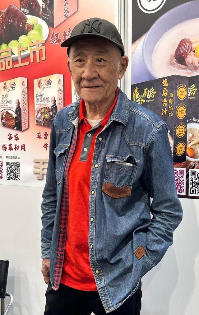 TVB老戲骨自曝不獲續約，晚年供養長子一家，曾為養家放棄男主角
