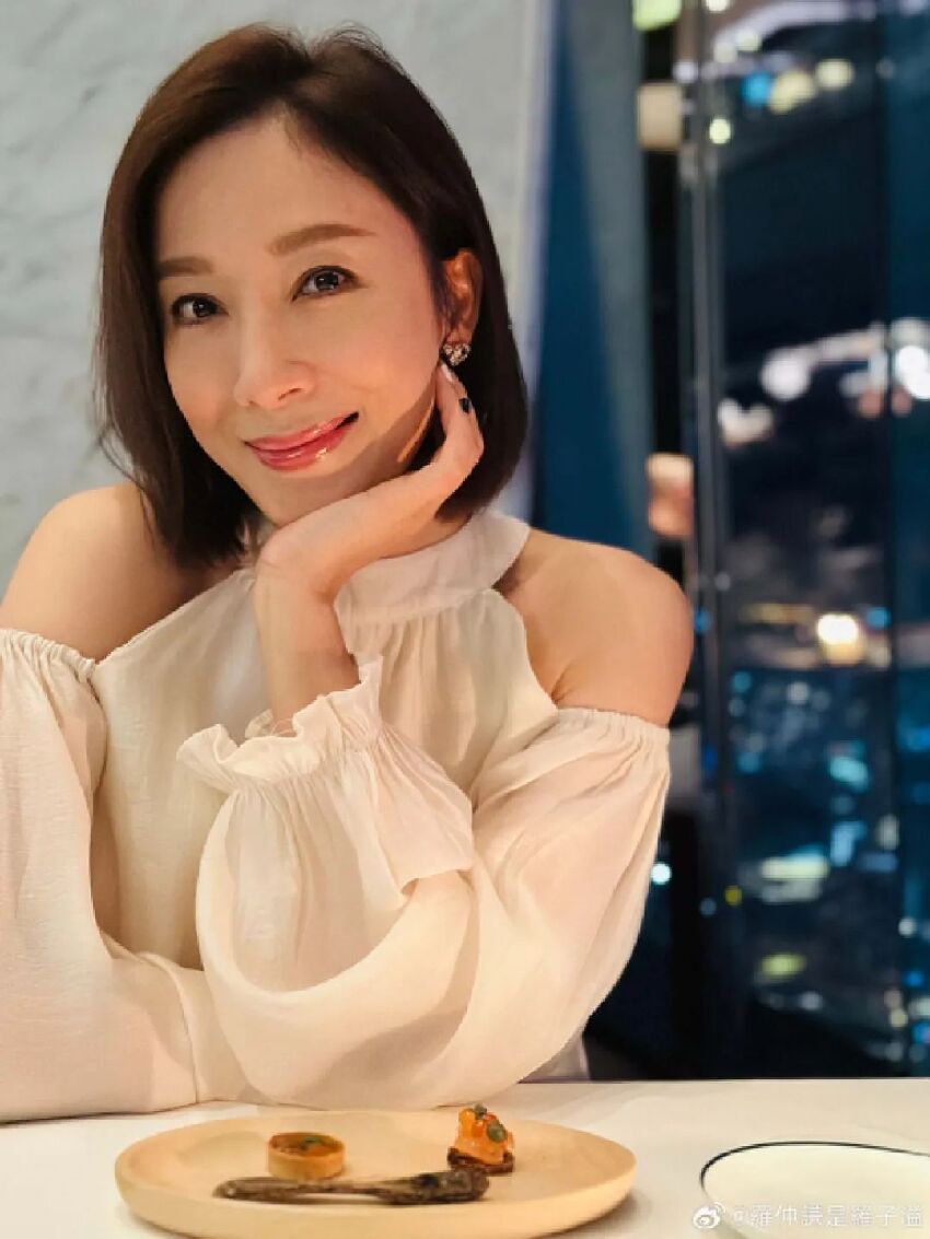 TVB視后與老公慶祝結婚七周年！二人故地重遊，曬多張親密照