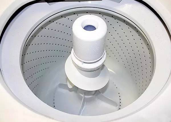 洗衣機太久沒清洗，只會越洗越髒！教你1招，洗衣機立刻乾淨！