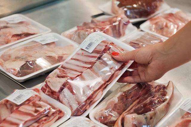 冰箱里的肉,凍多久就不能吃了?一張表總結得清清楚楚