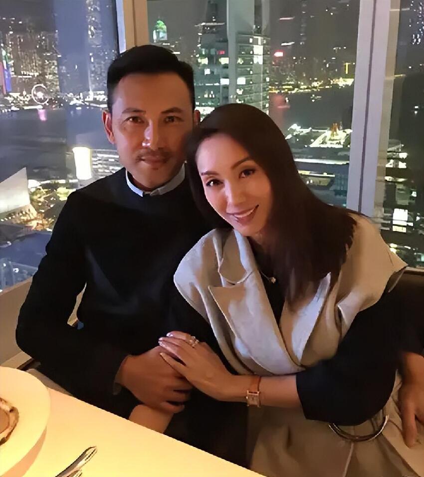 百億千金嫁窮演員，結婚18年屢遭背叛卻不離婚，她的報復讓丈夫有苦難言