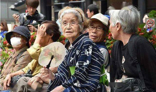 日本人普遍不運動，為何還全球最長壽？答案僅1個字