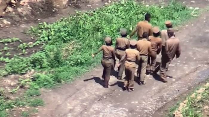 北韓女兵成了發洩工具？軍中雙腿發抖影片網瘋傳