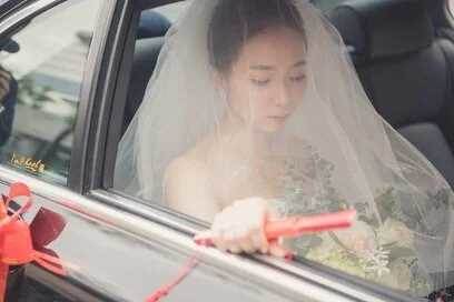 先給了18萬！婚禮當天 「新娘還要9萬下車費」高傲嗆：婚姻才能長久！男子暴怒扔下她：「帶著你的親戚，現在就滾回去」