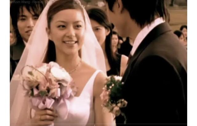 哈林老婆好低調！碩士留學歸來 會4國語言「結婚3年就兒女雙全」 家中兩姐妹也都是美女