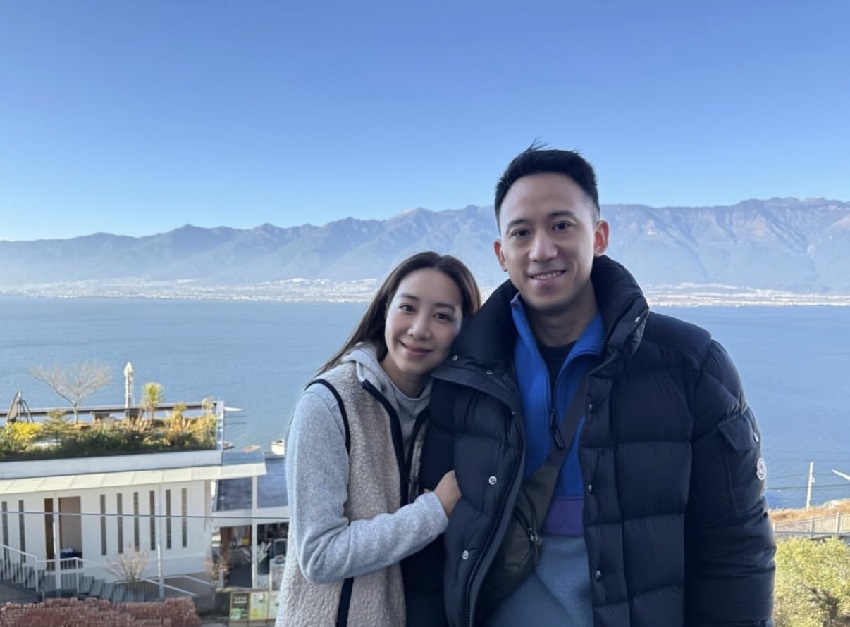 39歲吳雨霏母親節宣布再做媽媽，曬嬰兒腳照，已有仨娃又收養一娃