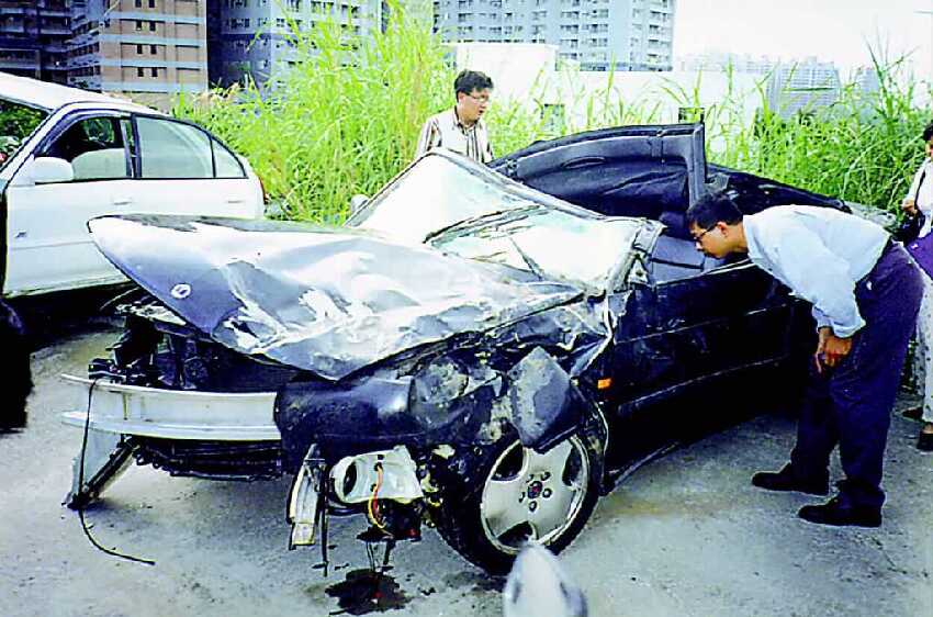 張雨生逝世27年！昔敞篷車撞到近全毀 粉絲在忌日緬懷「寶哥」