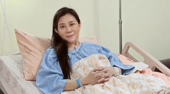 齊名吳淡如！59歲女星「病魔煎熬1個月」緊急送醫 悲吐「2.3公分惡性腫瘤」：老天給我一手爛牌