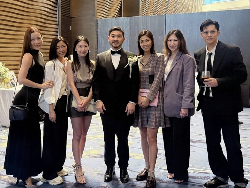 恭喜!香港演員宣布結婚,身材發胖變油膩,網友直呼不敢認