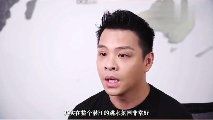 TVB記者對全紅嬋摸頭求抱抱，被指無禮？網友力撐：看清楚他是誰