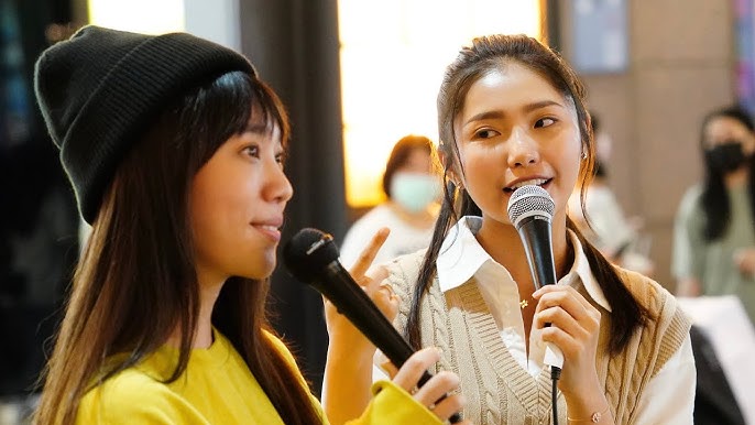 曾陷5年沒戲拍困境！29歲本土劇女星「現身街頭賣唱」零偽裝，從月入0元到月賺30萬，背後原因藏洋蔥！