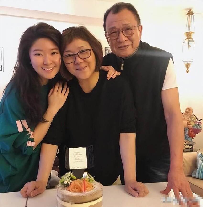 許紹雄去世不到12小時，令人「厭惡」的事還是發生了，不止一件！