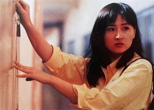 和曾國城談戀愛!女星被帶去見父母「最後卻嫌棄分手」 如今傳「失去生育能力」:被元配打成重傷