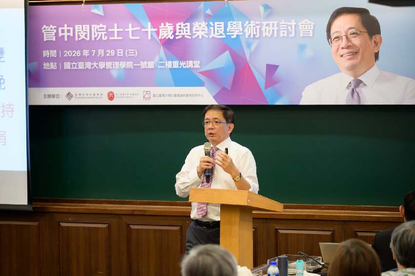快訊／要求直球對決！前台大校長「怒點名蘇巧慧」：當年迫害我...