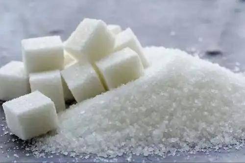 警告：比鹽更「可怕」，很多人每天都吃！怪不得糖尿病會找上門