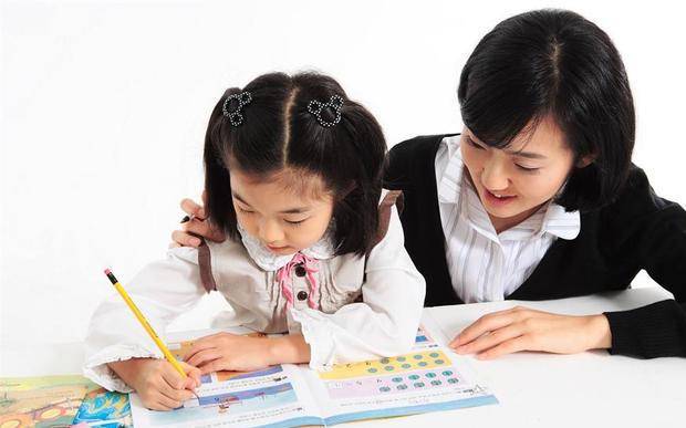 孩子老是坐不住?可能是專註力不夠惹的禍,3妙招提高孩子專註力