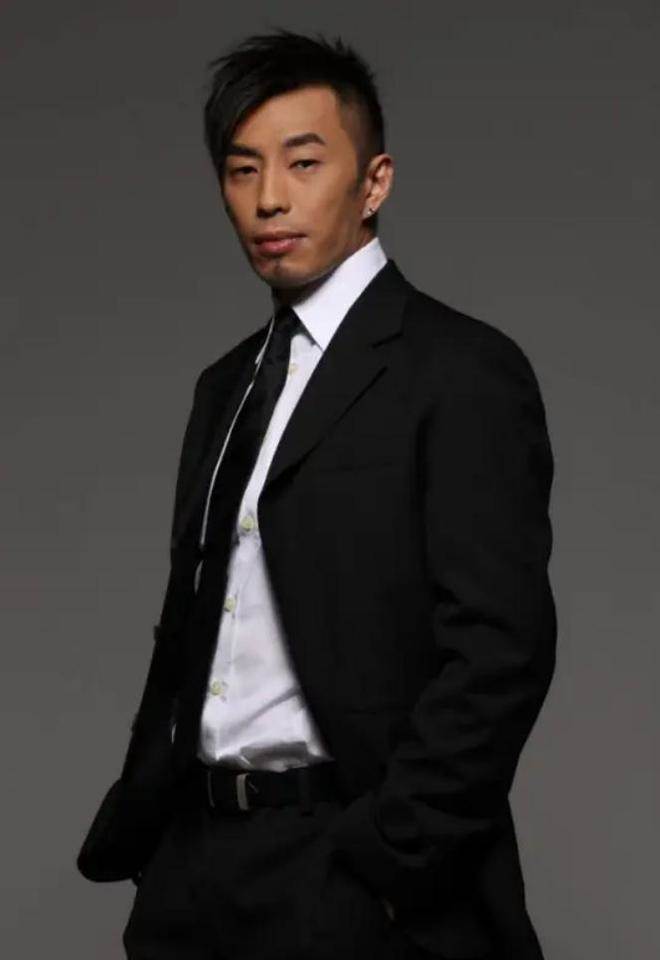 夏台鳳「窒息」的一生：遭雙性戀丈夫騙婚生子，如今兒子和前夫雙雙去世
