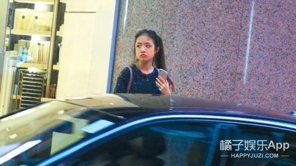 陳奕迅20歲女兒談戀愛，全網酸了：你女兒都有對象了，我們還單身！