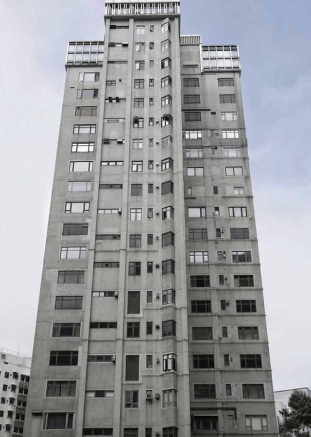 李兆基最後家庭照曝光,孫子孫女在身邊場面溫馨,四代同堂已無憾