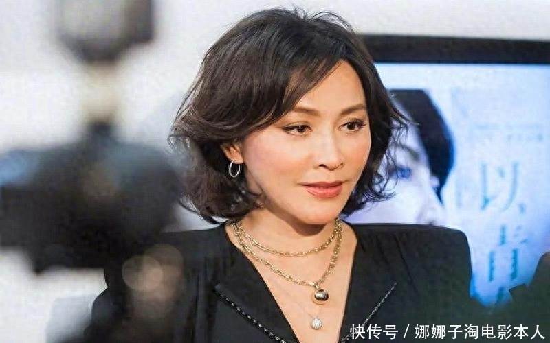 劉嘉玲徹底崩潰！34年前綁架真相遭曝光，結婚18年無子真相大白！