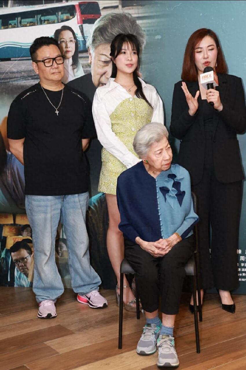 91歲香港女星遭TVB不再安排工作，所以決定離巢，目前不會退休
