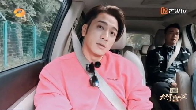 TVB前小生身家半億，素顏看演唱會狀態疲憊，被指狀態不及林曉峰
