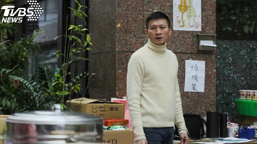 當她面娶別人！丁國琳心寒「獨自扶養女兒」險撐不下去　「男星霸氣擲百萬」她含淚致謝：一輩子欠他