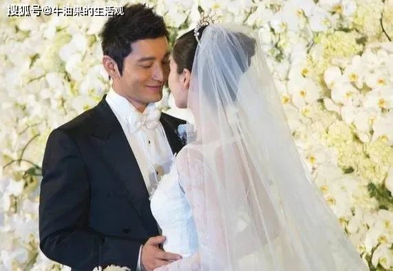 黃曉明官宣戀情，在一起但是沒結婚，葉珂曬聊天記錄宣誓主權