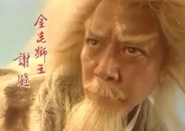TVB老戲骨大病後近照曝光,滿頭白髮精神抖擻,與李國麟喝茶敘舊