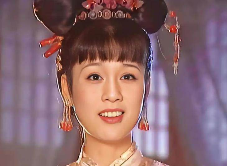 她長得太美被導演據為己有，同居27年無名無分，年僅63歲不治身亡