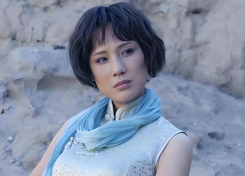 她長得太美被導演據為己有，同居27年無名無分，年僅63歲不治身亡