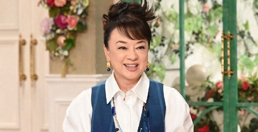 接棒江蕙！國寶級天后「返台宣布好消息」歌迷等了15年　「74歲寶刀未老」臉蛋超凍齡