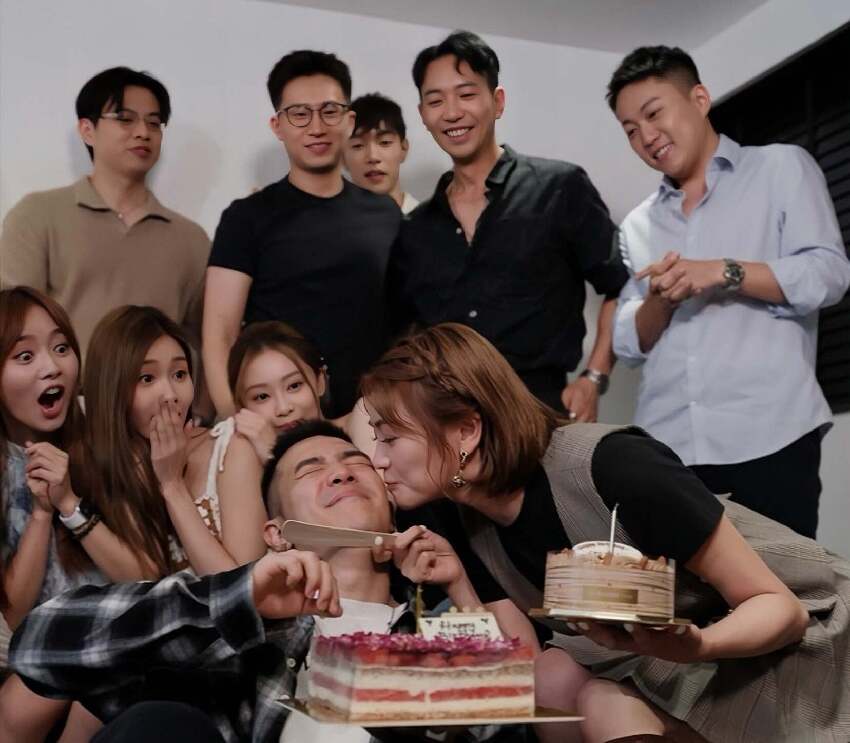 TVB女星化濃妝秀豐滿身材，靠戀綜走紅，到內地拍短劇當女主