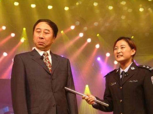 原來「賈玲」只是藝名?知道她的真名后,網友大喊:不改早火了