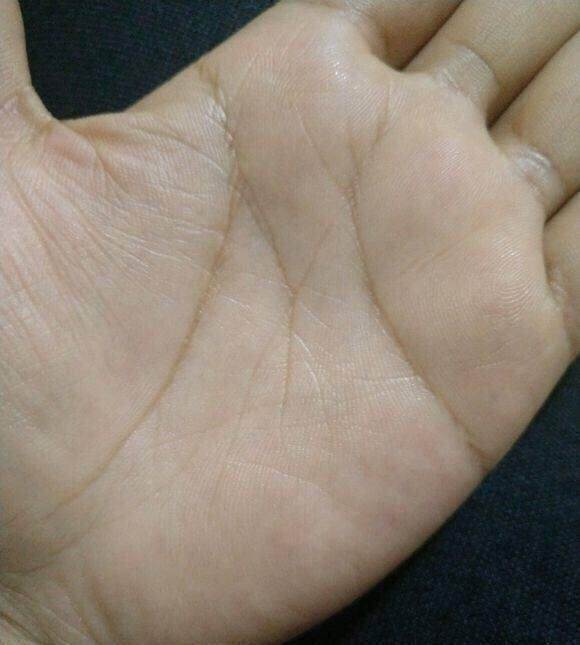 百年難遇！手有「M紋的人」是少有的福星，必定「大富大貴」不用愁