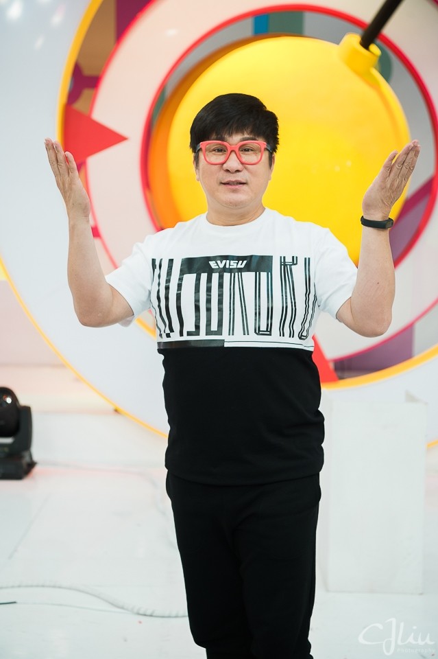 右邊顏面神經痛炸！胡瓜曝「出現不明原因耳鳴」：碰水像被刀刺　醫師搖頭「情況不樂觀」太多人會犯