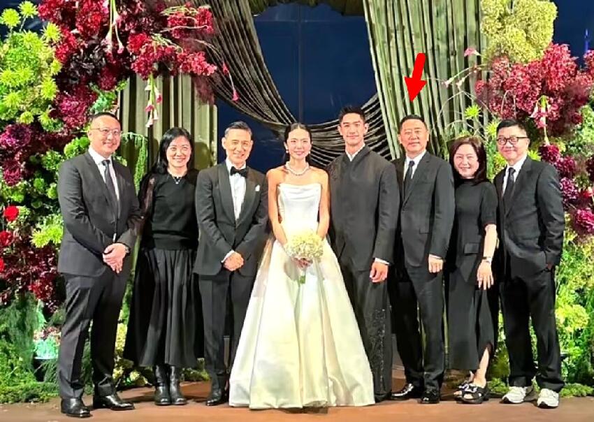 百億富二代吳婉芳兒子大婚!乾爹張學友現場獻唱,曾志偉李嘉欣鄭伊健齊聚賀喜