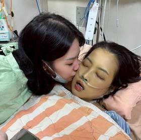 臨終前流下最後一滴淚！中天女主播吳中純淋巴癌病逝，老公痛哭曝生前「未竟遺願」：我一定幫妳完成！