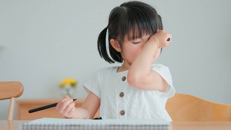 弘一法師：少跟孩子生氣，孩子投胎到你家，無非是「這4種原因 」