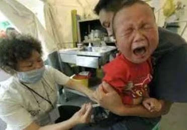 6歲男童大便顏色越來越黑，醫生檢查後才發現男童「得了胃癌」！沒想到問題竟然出在媽媽每天給他吃的「這個食物」!