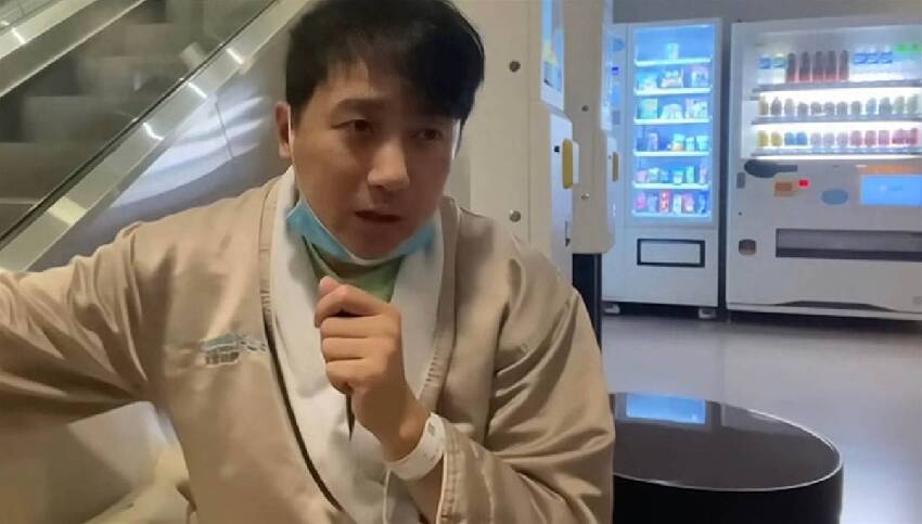 妻才罹癌過世！53歲男星驚傳「頭部長腫瘤」緊急開刀，「手術耗費8小時」兒女病房外淚崩：別帶走爸爸...