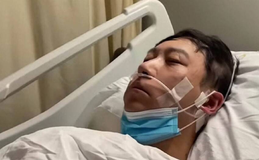 妻才罹癌過世！53歲男星驚傳「頭部長腫瘤」緊急開刀，「手術耗費8小時」兒女病房外淚崩：別帶走爸爸...