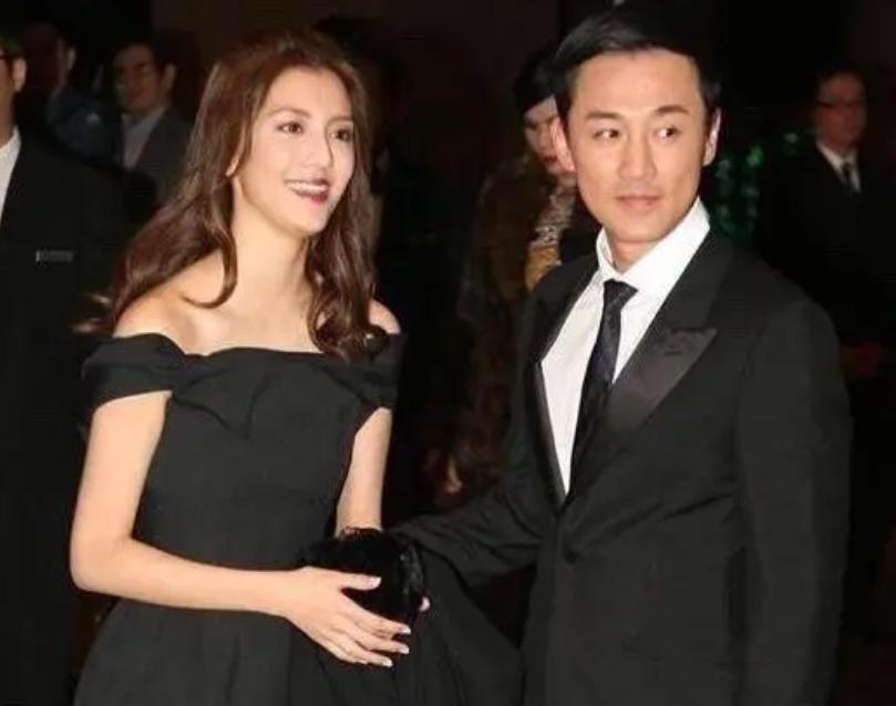 時隔六年，林峰談吳千語結婚，他釋然了，笑著接受媒體採訪