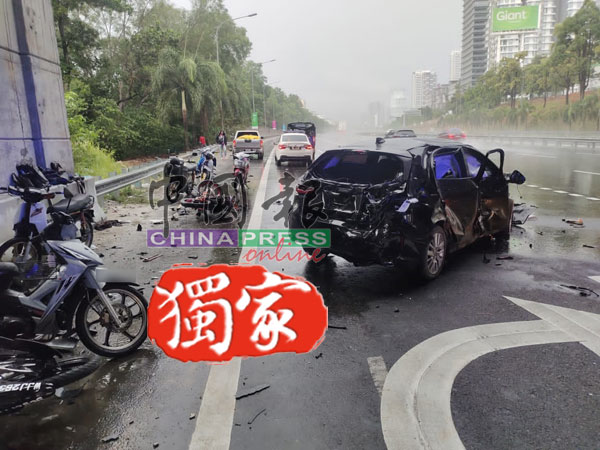 轎車直撞避雨摩哆 騎士保齡球般被碾 3死3重傷