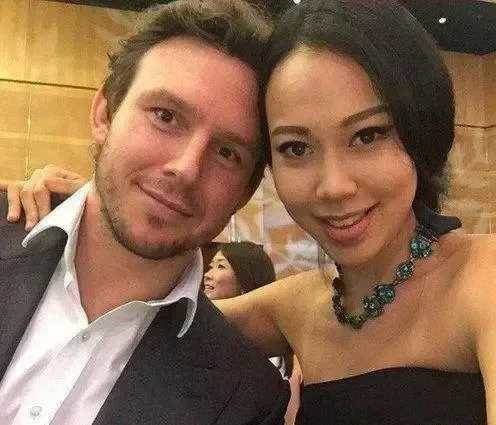 林青霞徹底崩潰！浪蕩一生報應全在女兒身上！未婚先孕，男友身份震驚港臺！林青霞爆哭也晚了！